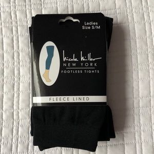 🎉$5 SALE🎉NWT Nicole Miller fleece leggings